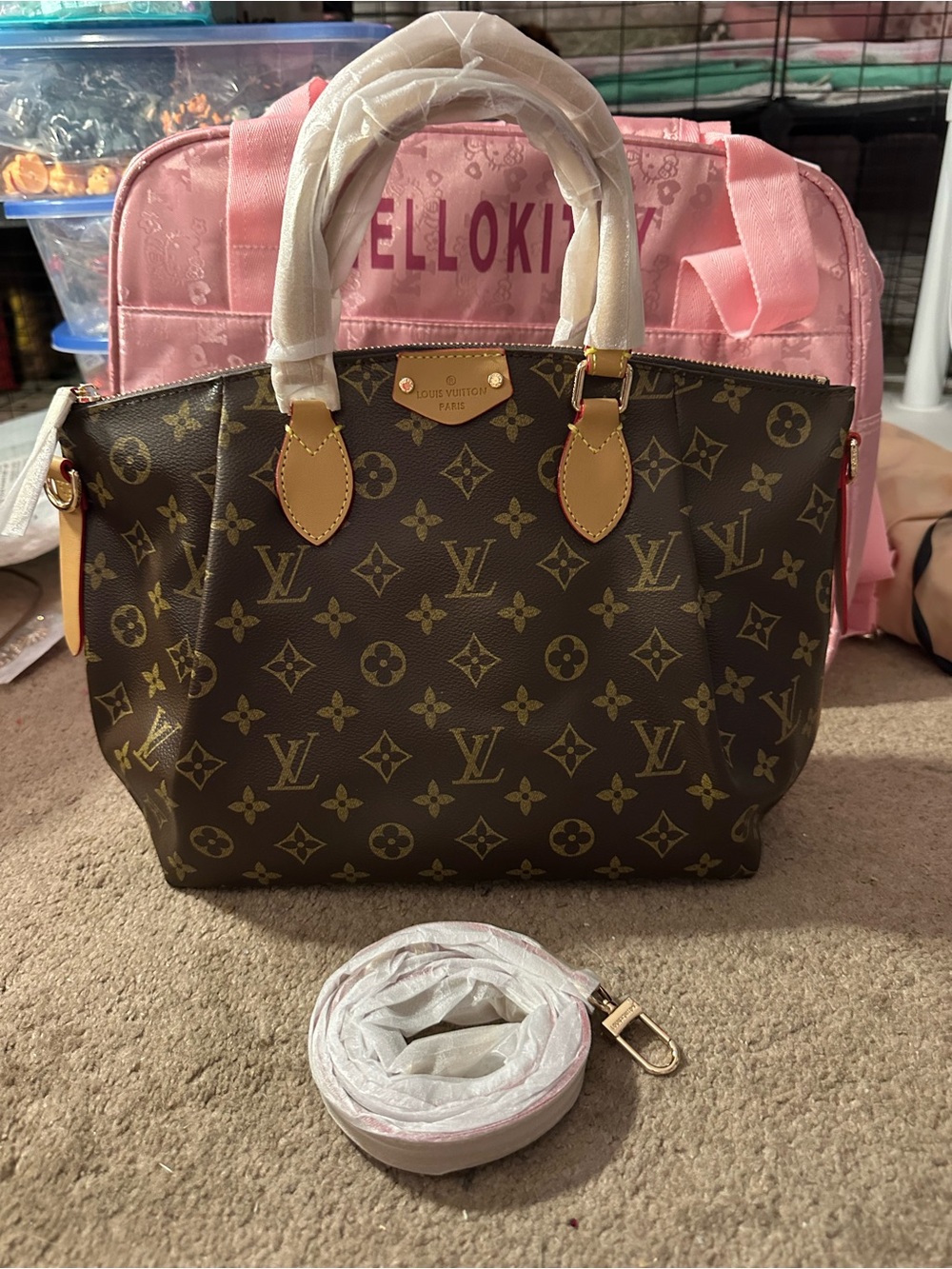 UNBRANDED FASHION BAG!